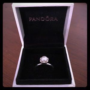 Pandora Pearl Ring Size 5